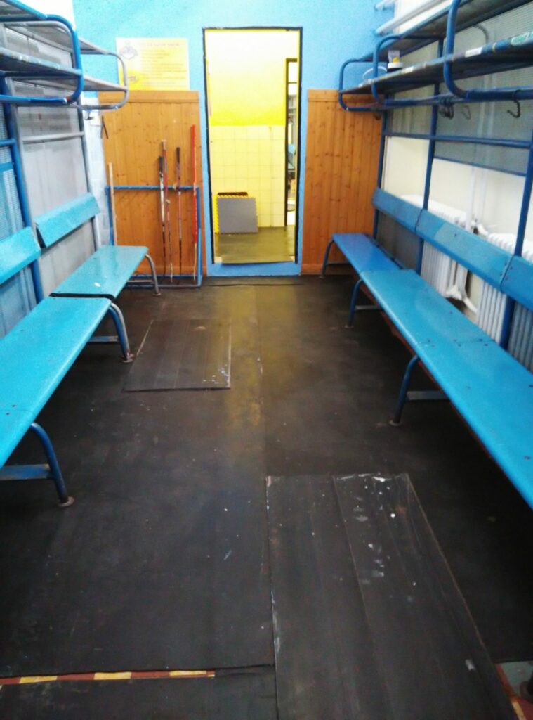 Vestiaires de jeunes hockeyeurs, Tchéquie