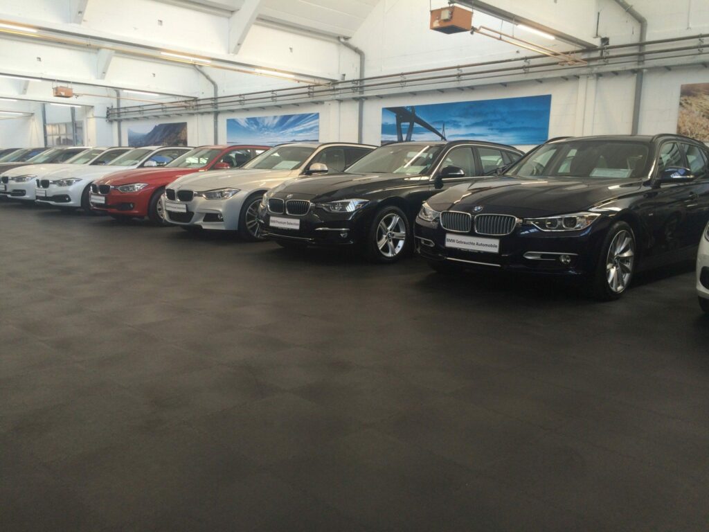 Garages, BMW, Allemagne