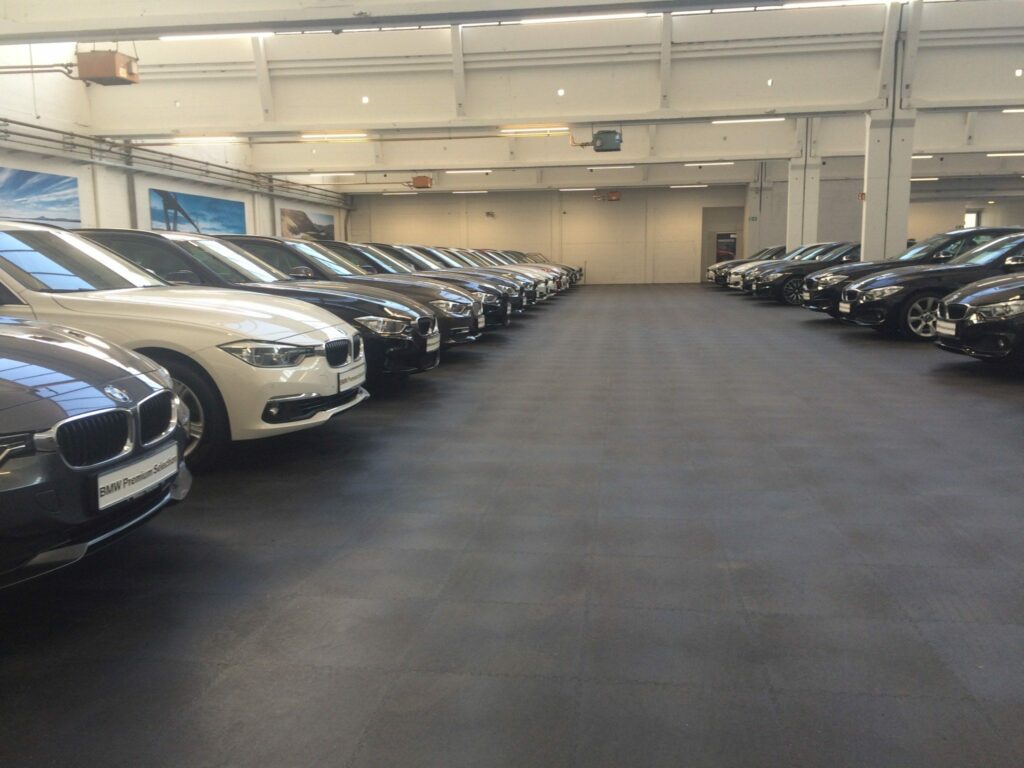 Garages, BMW, Allemagne